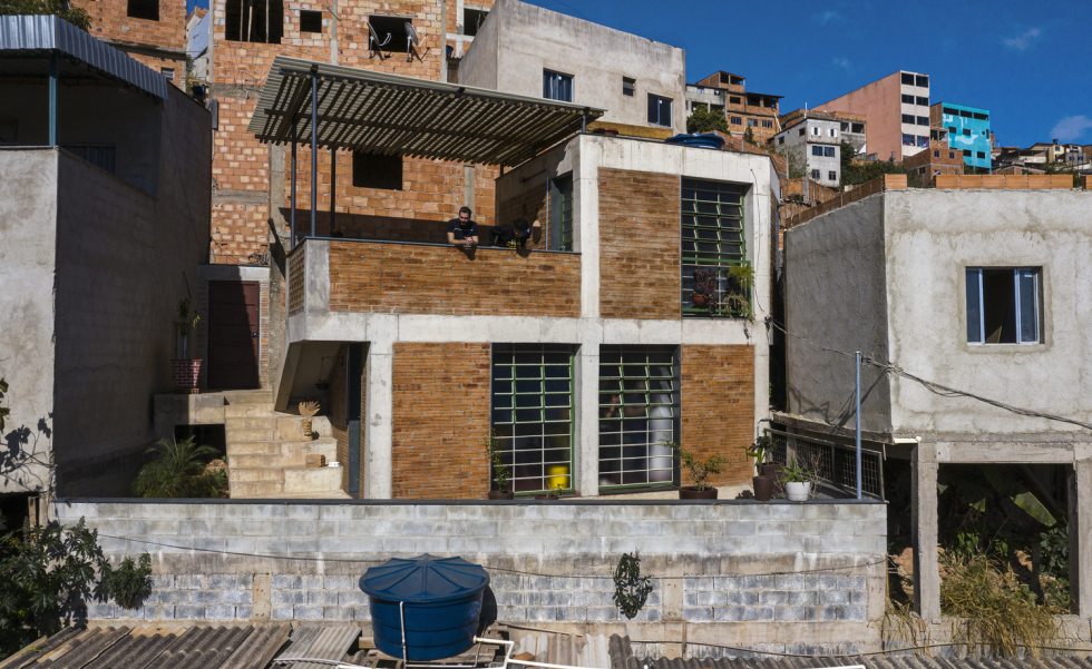 Prêmio de arquitetura para casa na periferia | Casa Sul