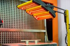 Equipamento de cura térmica: etapa que assegura a máxima aderência da pintura e durabilidade em superfícies de metal