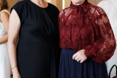 A diretora de Casa Sul, Rosicler Ribeiro de Campos, com a empresária Adriana Sypniewski, da Grey House Iluminação